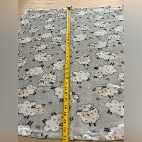 Cozy Animal Print Fleece Blankets - Picture 11 of 16